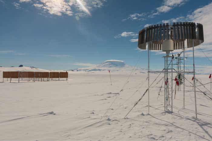csm_2018-07-05_Pluvio_at_McMurdo_Station_Antarctica_Copyright_Scott_Landolt_UCAR_01_0e65174e10